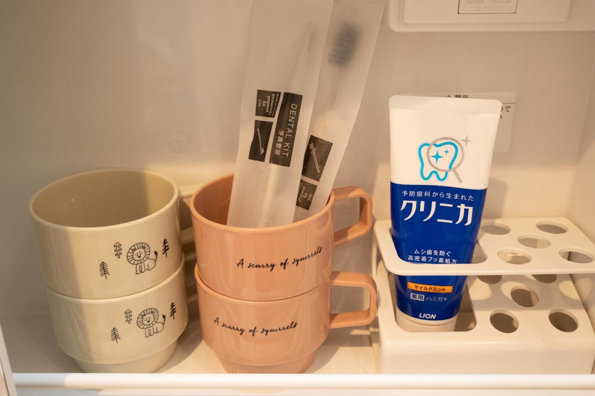 虹の宿101 Osaka Bagian luar foto